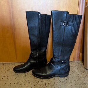 Ugg "Beryl" Black Leather Riding Boots